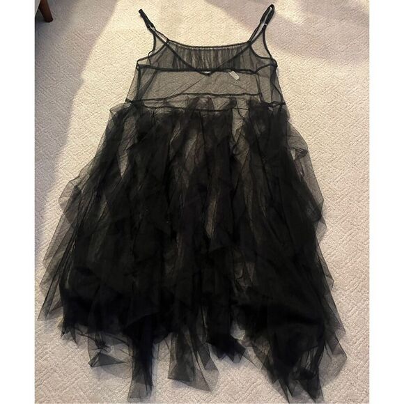 Free People Dresses & Skirts - Free People Black Midi Dress